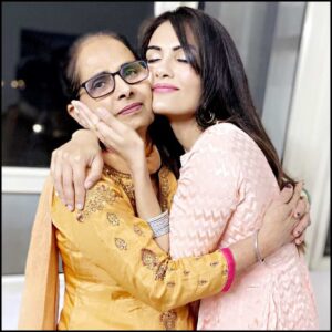 Neet Mahal with her Mother Jaswinder Kaur